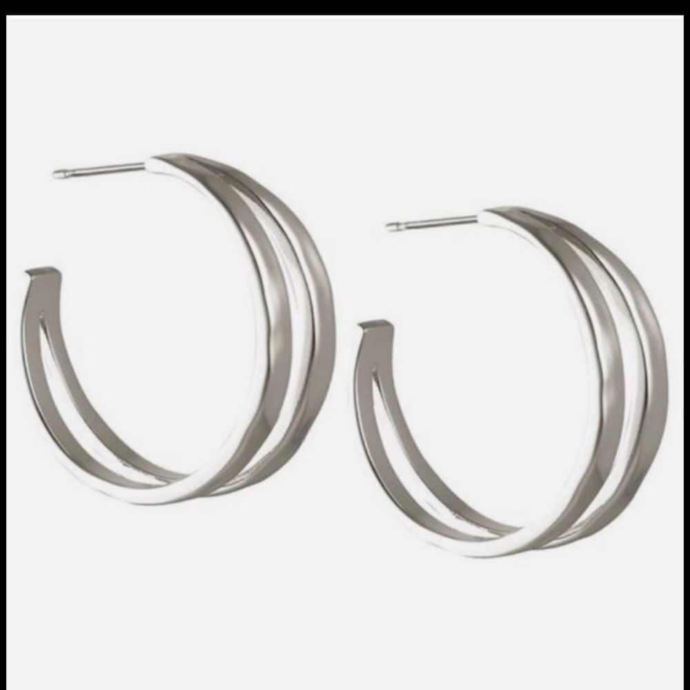 Kendra Scott Silver Zorte hammered Hoop Earrings